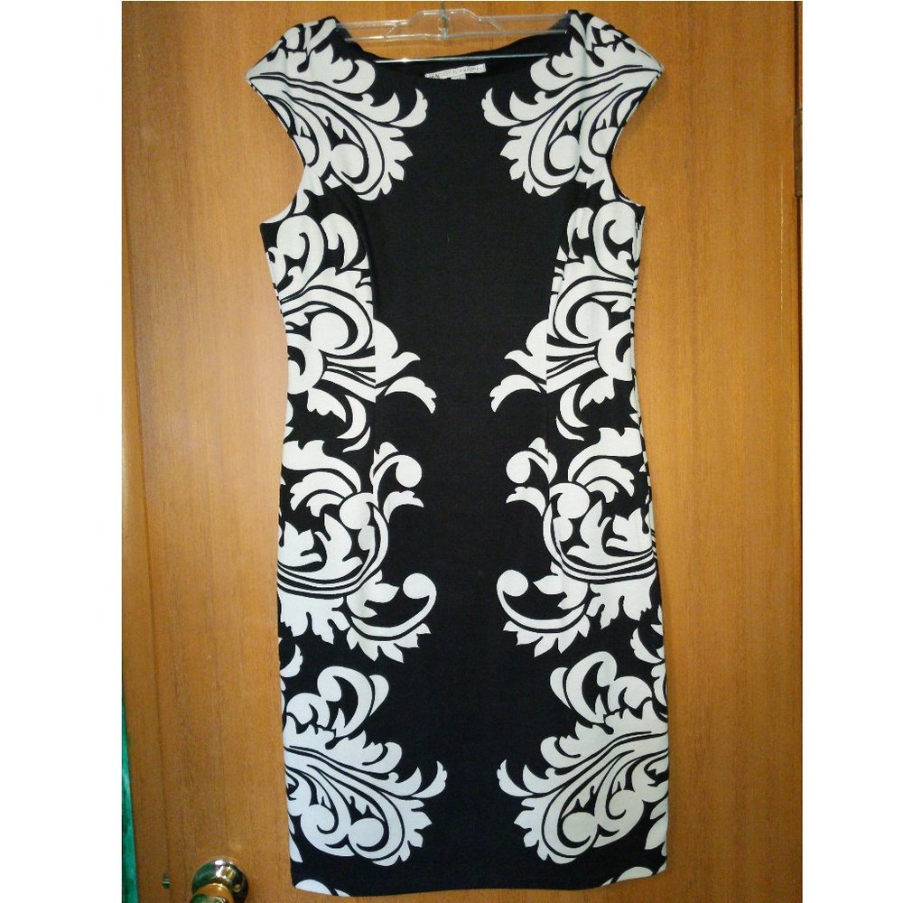 Maggy London Black and White Dress with Cap Sleeve and Vine Design